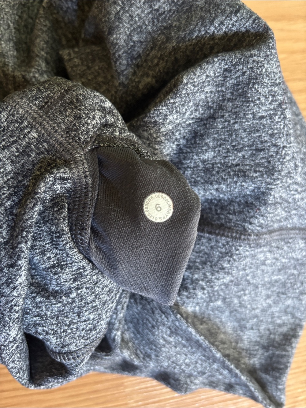 LULULEMON LEGGINGS - Picture 6 of 6